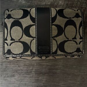 Coach Signature Black and Tan Wallet